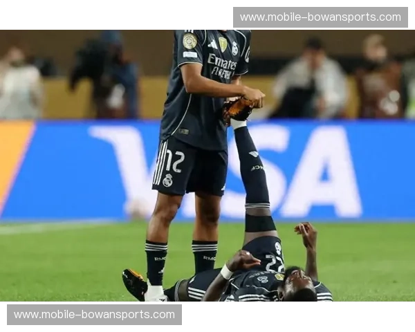 皇马后防线组合不稳定 吕迪格搭档频繁更换影响默契度